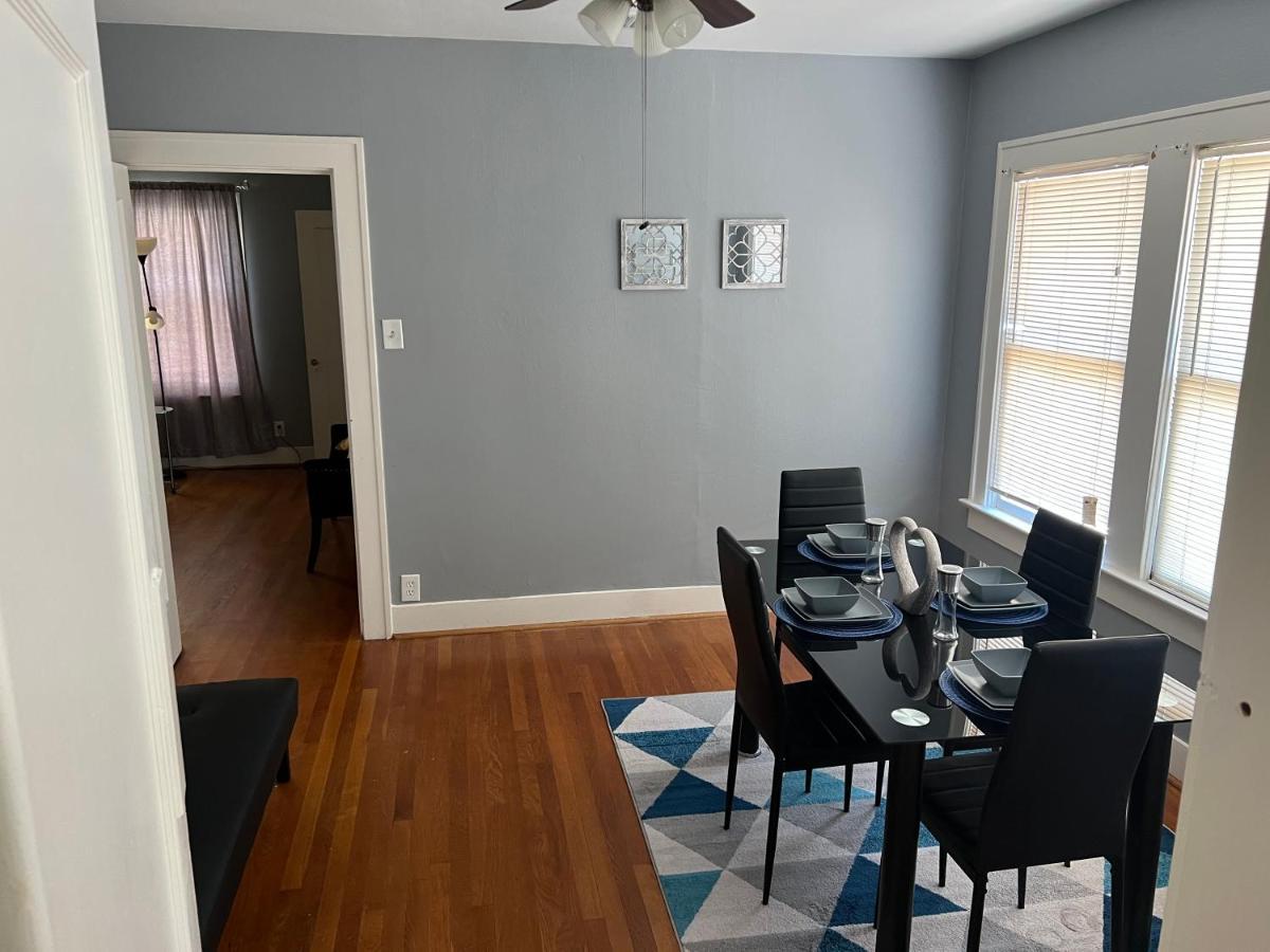 2Nd Level Duplex, Downtown Houston Near Toyota Center, Smoking Allowed On Balcony! Apartment Exterior photo